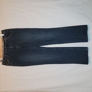 Cato jeans womens 12P, med-lt blue denim, straight leg